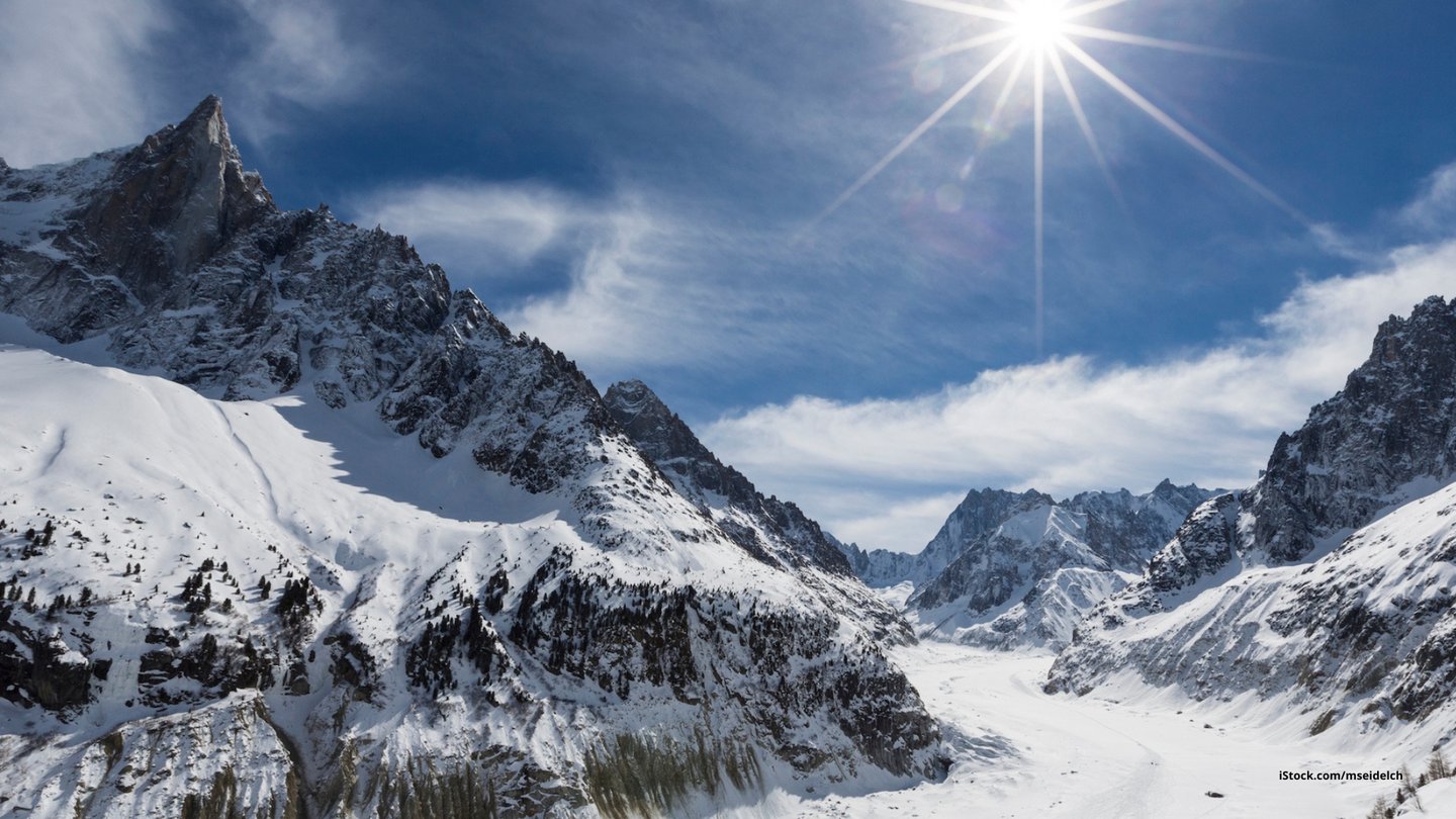 Das Foto zeigt den Mer de Glace Gletscher in Frankreich.